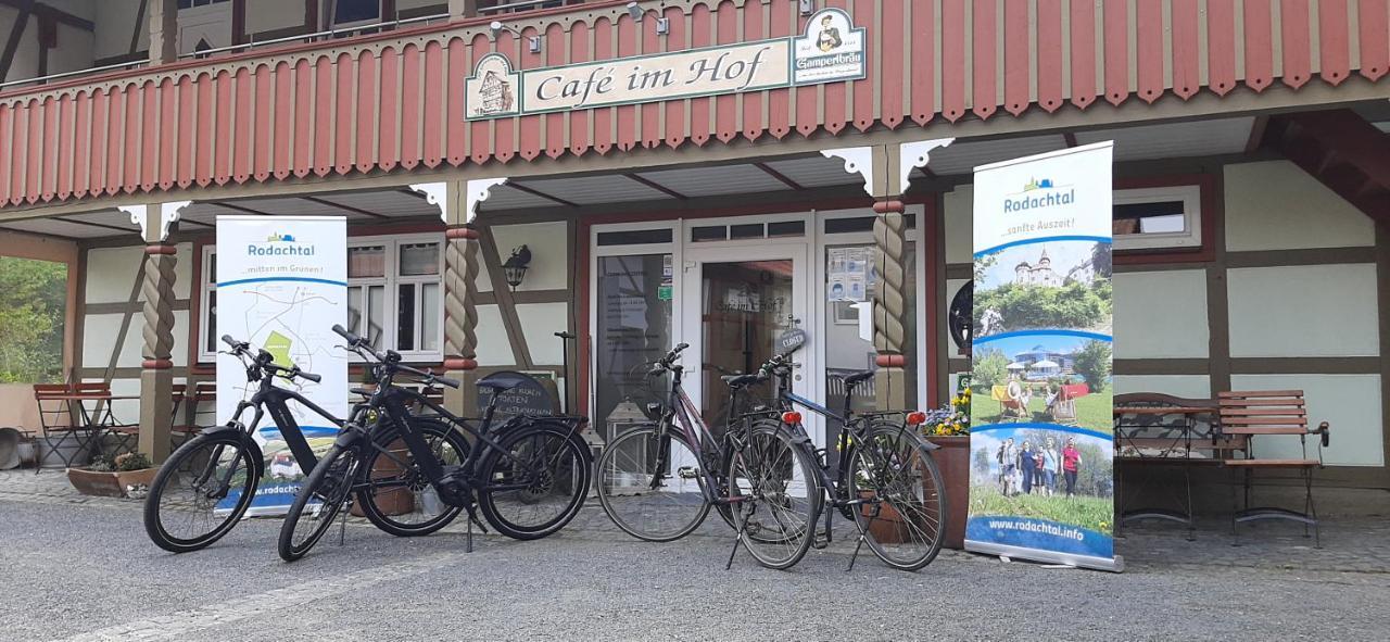 Cafe Im Hof- Bed & Breakfast Streufdorf Buitenkant foto