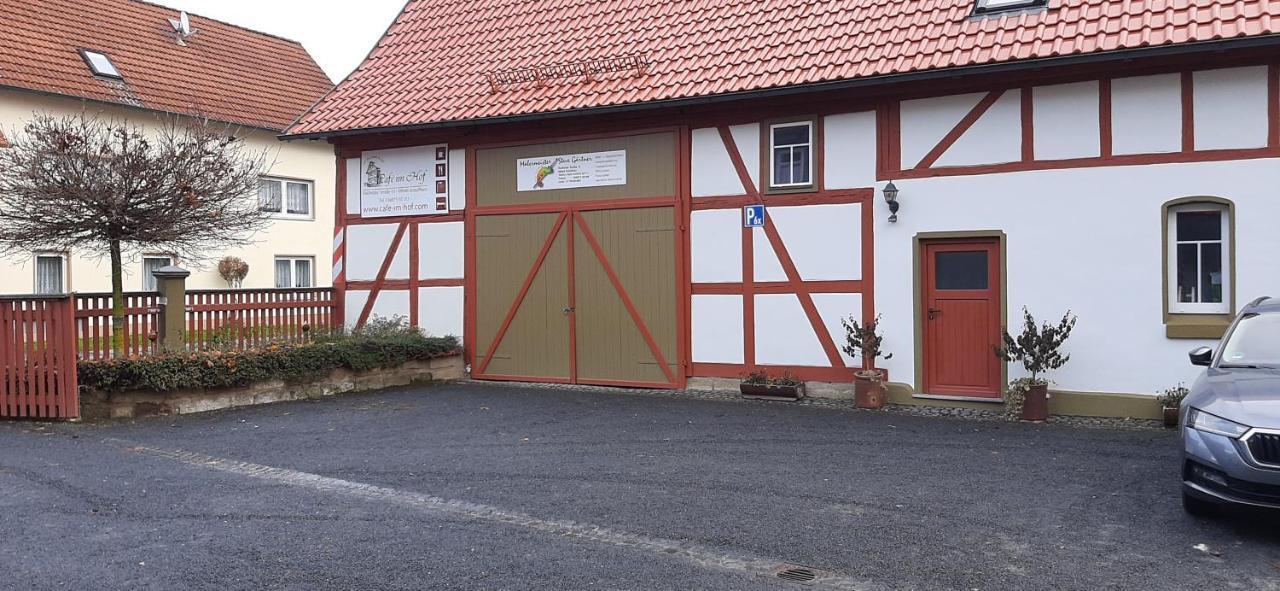 Cafe Im Hof- Bed & Breakfast Streufdorf Buitenkant foto