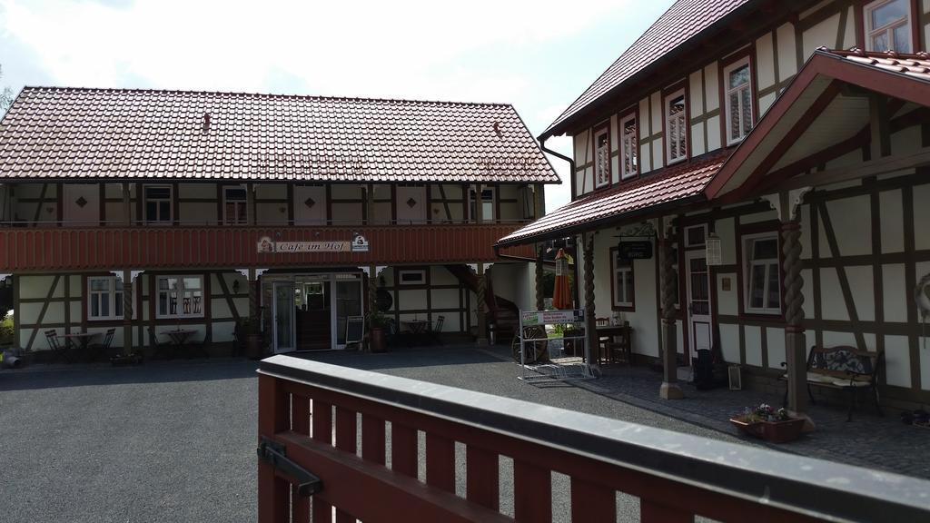 Cafe Im Hof- Bed & Breakfast Streufdorf Buitenkant foto