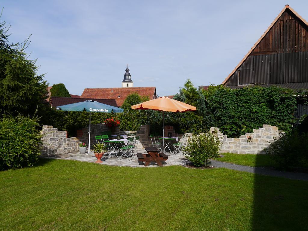 Cafe Im Hof- Bed & Breakfast Streufdorf Buitenkant foto