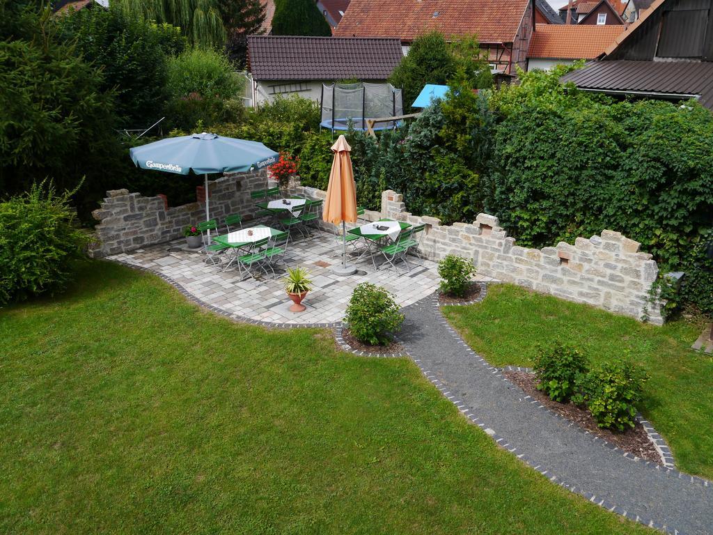 Cafe Im Hof- Bed & Breakfast Streufdorf Buitenkant foto