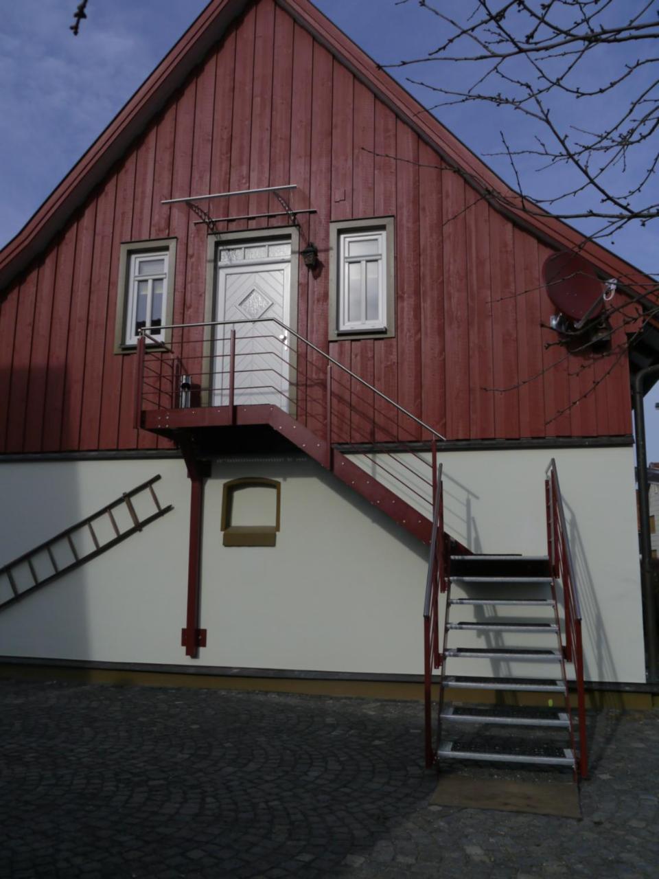 Cafe Im Hof- Bed & Breakfast Streufdorf Buitenkant foto