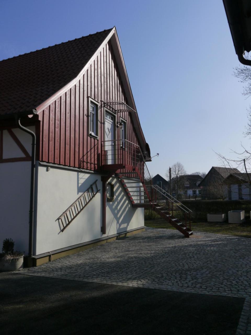 Cafe Im Hof- Bed & Breakfast Streufdorf Buitenkant foto